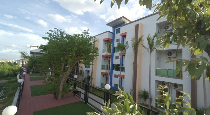 Por-Ho Boutique Hotel Nakhonratchasima Exterior foto
